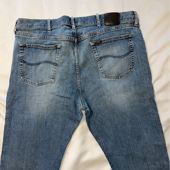 Lee Straight Leg Jeans Medium Wash Denim Size 44X30 - Picture 5 of 8